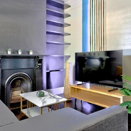 Unique 2 Bedroom House Pyrmont 2 E-Bikes Included シドニー エクステリア 写真